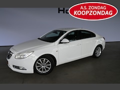 Opel Insignia - 1.6 T Sport Clima Navigatie Trekhaak Goed Onderhouden Inruil Mogelijk
