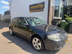 Audi A3 - 2.0 FSI Attraction