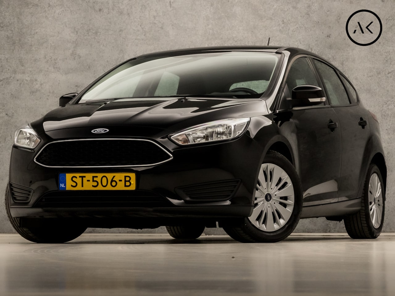 Ford Focus - 1.0 Trend (AIRCO, STUURWIEL MULTIFUNCTIONEEL, START/STOP, SPORTSTOELEN, ELEK RAMEN, NIEUWS - AutoWereld.nl