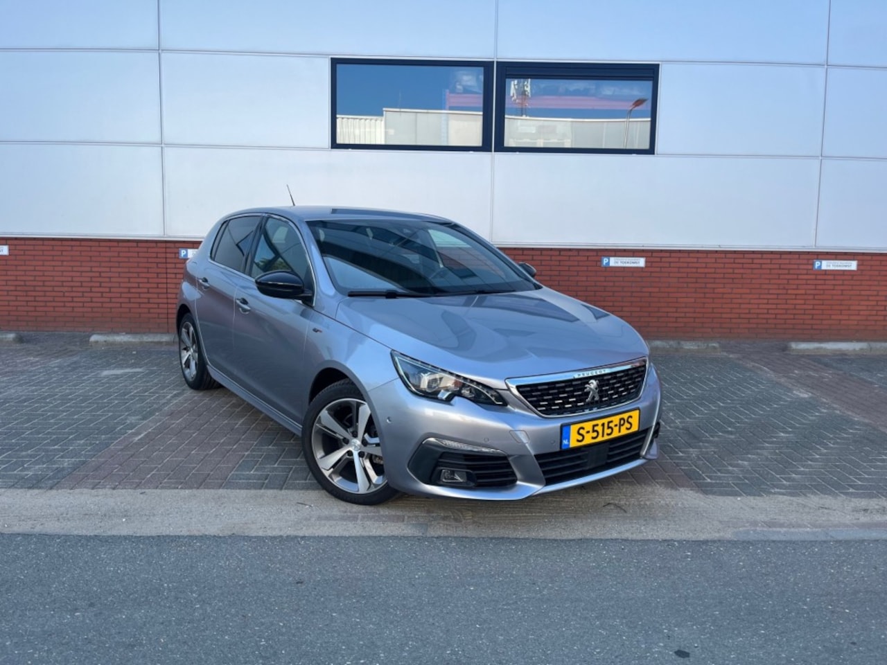 Peugeot 308 - 1.2/130pk, GT-line, Automaat - AutoWereld.nl