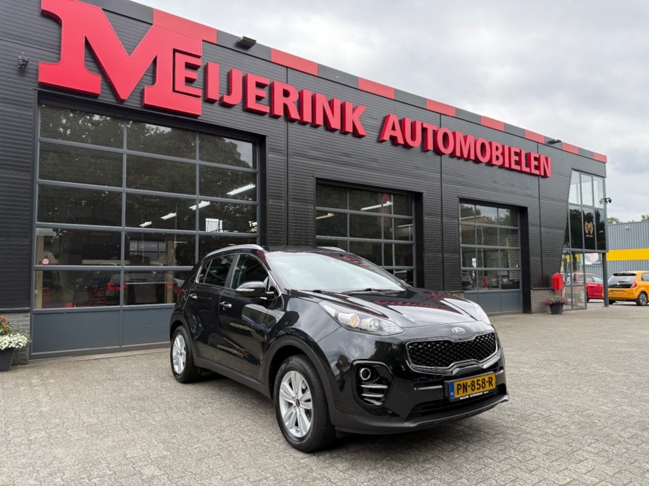 Kia Sportage - 1.6 GDI DYNAMICLINE BJ.2017 NAP CAMERA CLIMA TREKHAAK - AutoWereld.nl