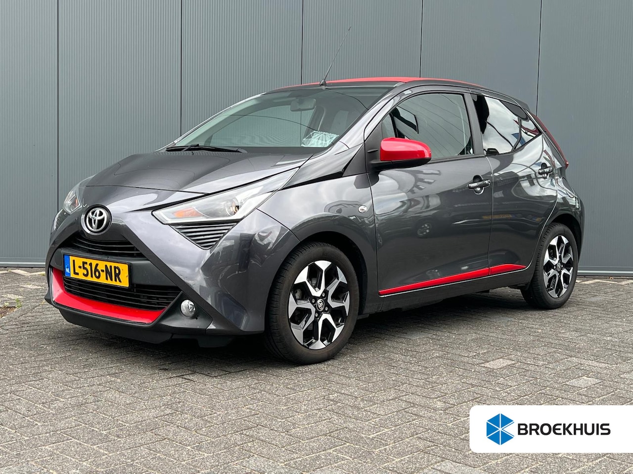 Toyota Aygo X - X-Joy Cabrio Schuifdak | Vouwdak | Climate control | Camera | Carplay | Navigatie | Lichtm - AutoWereld.nl