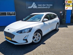 Ford Focus Wagon - 1.0 EcoBoost Hybrid Trend Edition Business, trekhaak