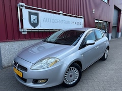 Fiat Bravo - 1.4 Dynamic // 155 DKM NAP // Airco // Cruise control