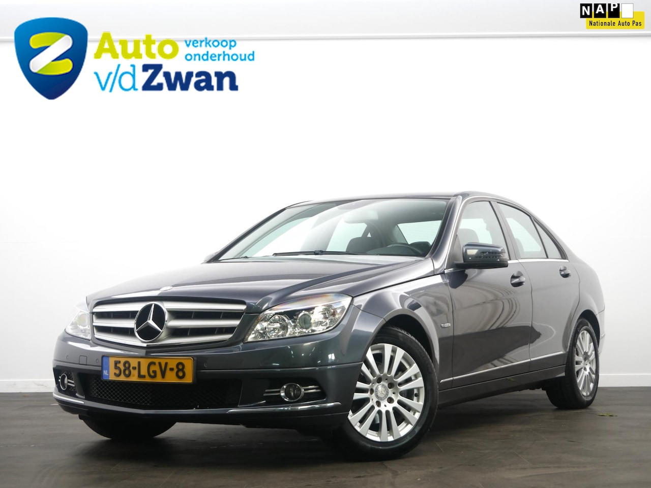 Mercedes-Benz C-klasse - 180 CGI Automaat Navi/Cruise/Clima - AutoWereld.nl