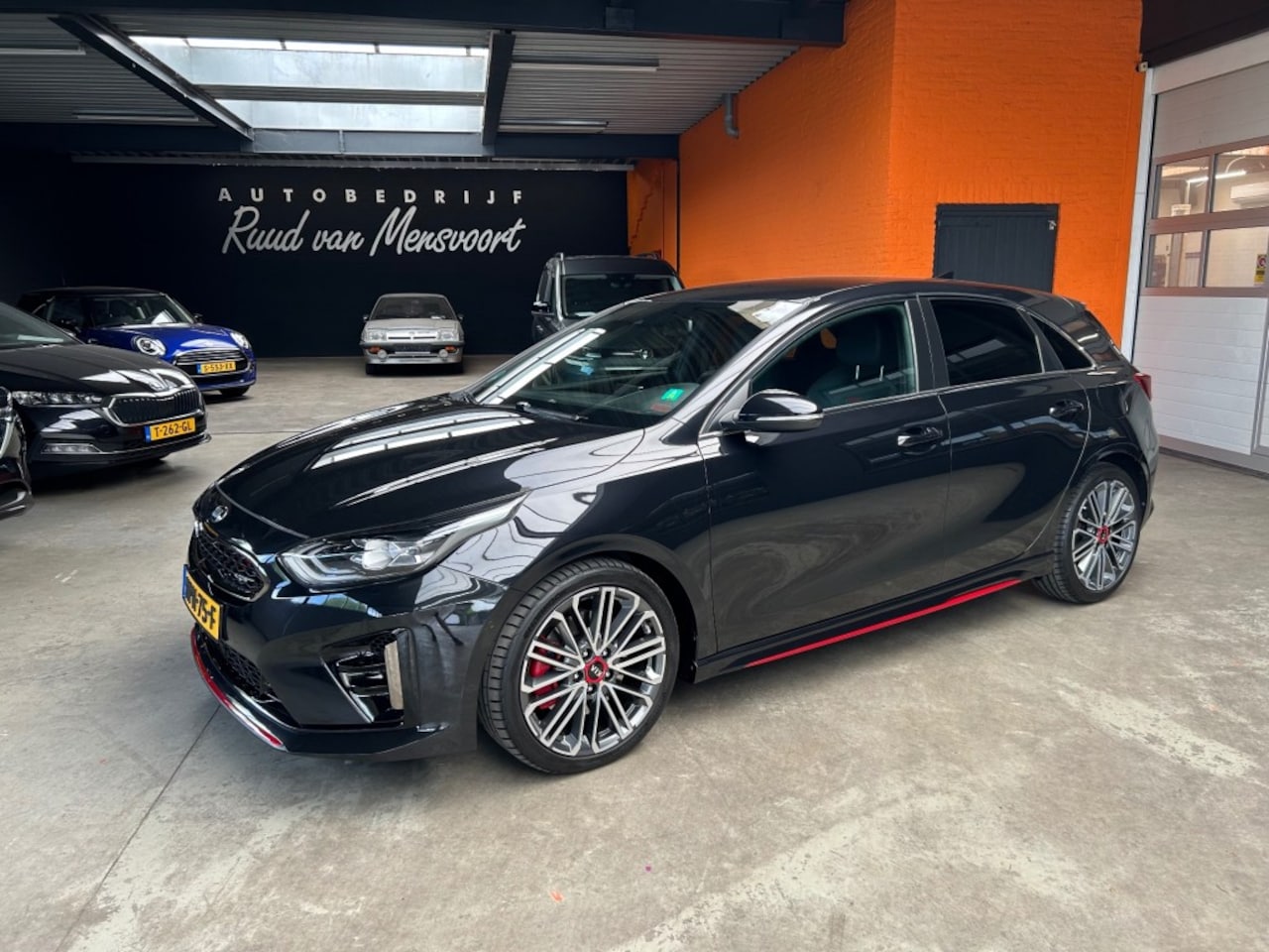 Kia Cee'd - 1.6 T-GDI GT / 204PK Automaat / voll - AutoWereld.nl
