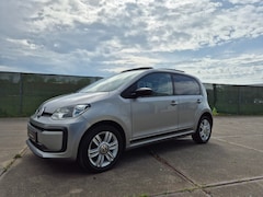 Volkswagen Up! - 1.0TSI 90pk Pano Camera CC