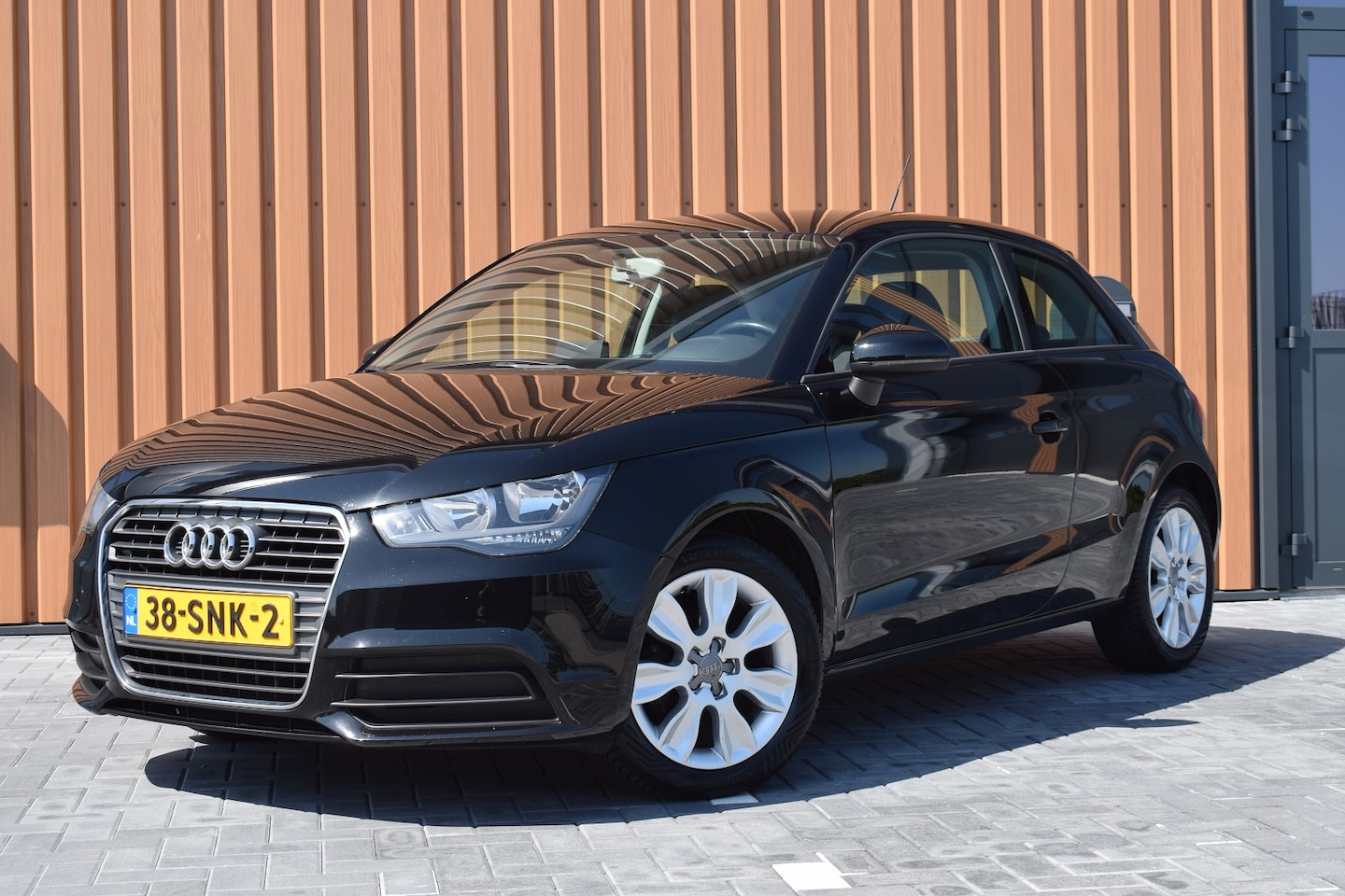 Audi A1 - 1.2 TFSI Connect Navi | Airco | Cruise - AutoWereld.nl