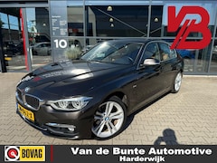 BMW 3-serie - 318i Centennial High Executive *Trekhaak