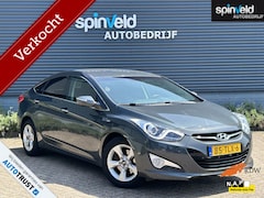 Hyundai i40 - 1.6 GDI Blue i-Motion BJ'12 NAP NL NAVI CRUISE