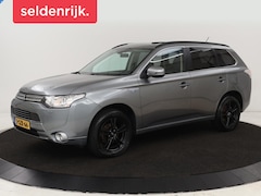 Mitsubishi Outlander - 2.0 PHEV Instyle | Schuifdak | Leder | Trekhaak | Stoelverwarming | Camera | Xenon | Navig