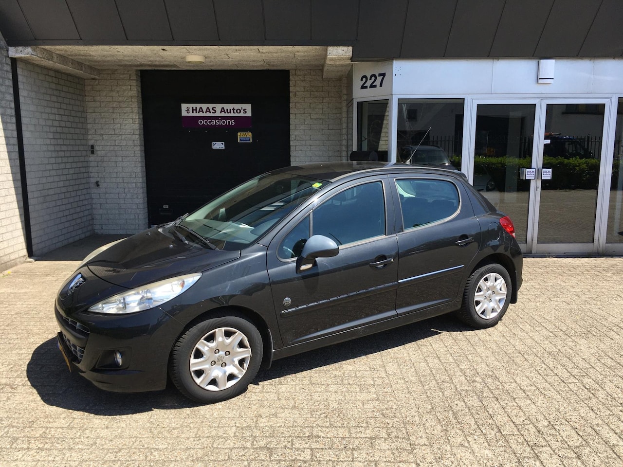 Peugeot 207 - 1.4 VTi Urban Move / AIRCO / 5 DEUREN / EURO-5 / APK JUNI 2026 - AutoWereld.nl
