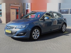 Opel Astra - 1.4 Turbo Blitz