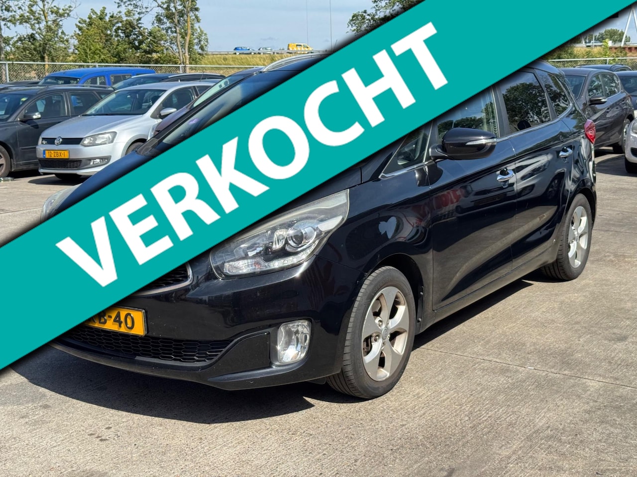 Kia Carens - 1.6 GDi Business Pack 7 pers. / NAVI / AIRCO / MOTOR LOOPT ONREGELMATIG !!! - AutoWereld.nl