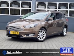 Ford Focus Wagon - 1.0 Titanium 125pk Keyless Winterpack Navi Apple/Android
