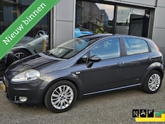 Fiat Grande Punto - 1.4-16V Ed. Cool Climate control/NAP/Sportvelgen