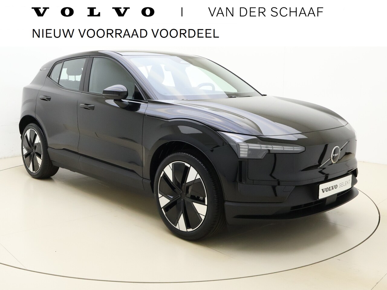 Volvo EX30 - Extended Range Plus 69 kWh / €7.000,- Voorraadkorting / NIEUW / DIRECT LEVERBAAR / 20'' / - AutoWereld.nl