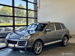 Porsche Cayenne - S 4.8 Youngtimer / Bose / PDCC / Cruise