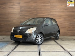 Renault Twingo - 1.2 Authentique | Airco | Centrale deurverdeling | NAP | Leuke Nederlandse auto |