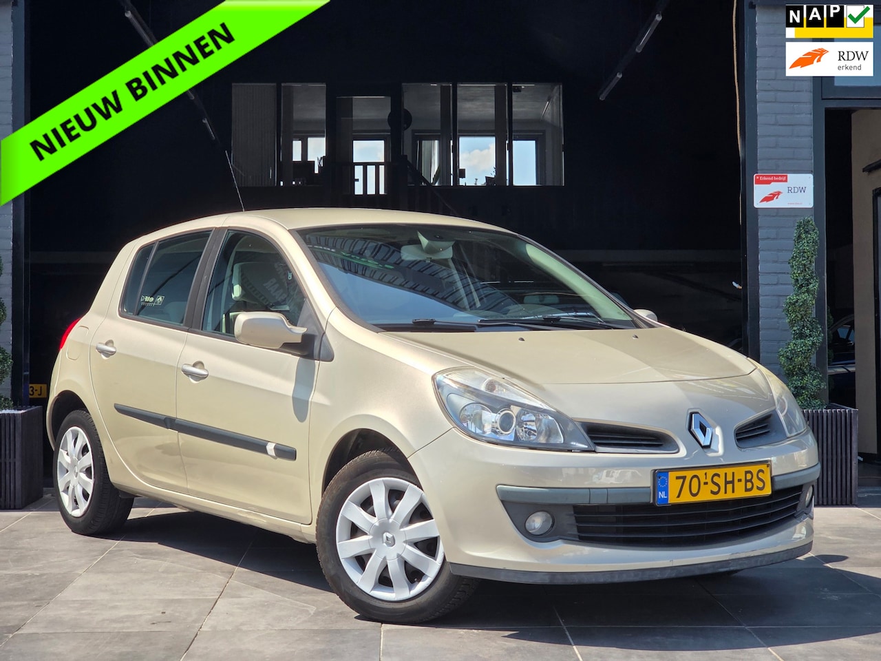 Renault Clio - 1.6-16V Dynamique Luxe|Automaat|Airco|Cruise - AutoWereld.nl
