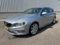 Volvo V60 - 2.0 D R Desgin