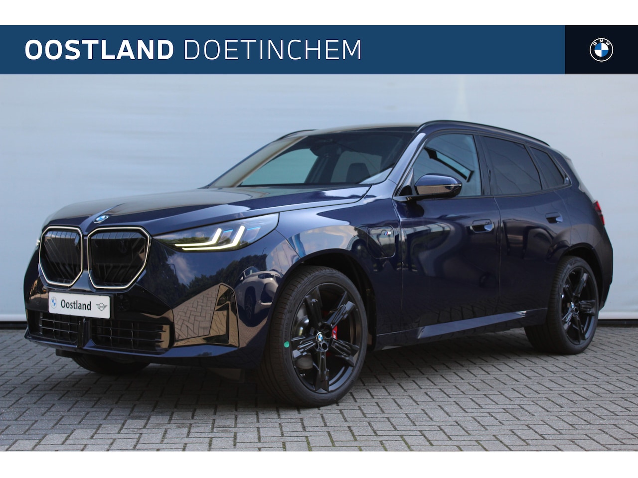 BMW X3 - 30e xDrive M Sport Automaat / Panoramadak / Trekhaak / Sportstoelen / Adaptieve LED / Park - AutoWereld.nl