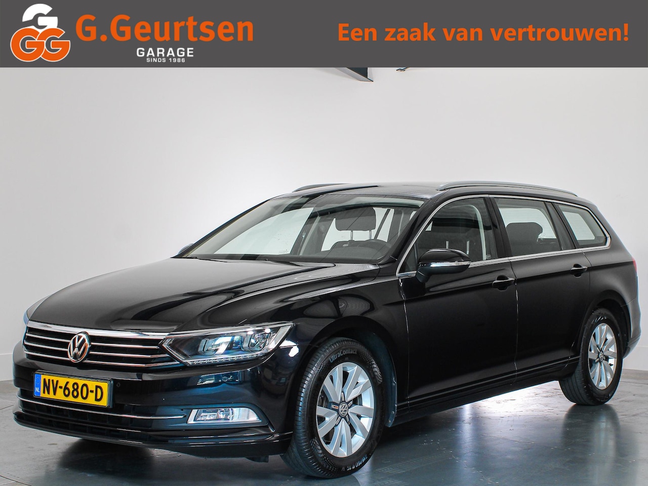 Volkswagen Passat Variant - 1.6 TDI Highline 1.6 TDI Highline, LED, ACC, Navigatie, Bluetooth, Trekhaak - AutoWereld.nl