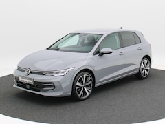 Volkswagen Golf - Life Edition 1.5 eHybrid 204 pk | 18" Velgen | Camera | Cruise Control Adaptief | Keyless