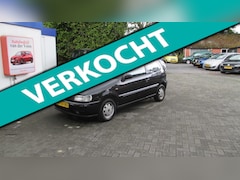Volkswagen Polo - 1.6