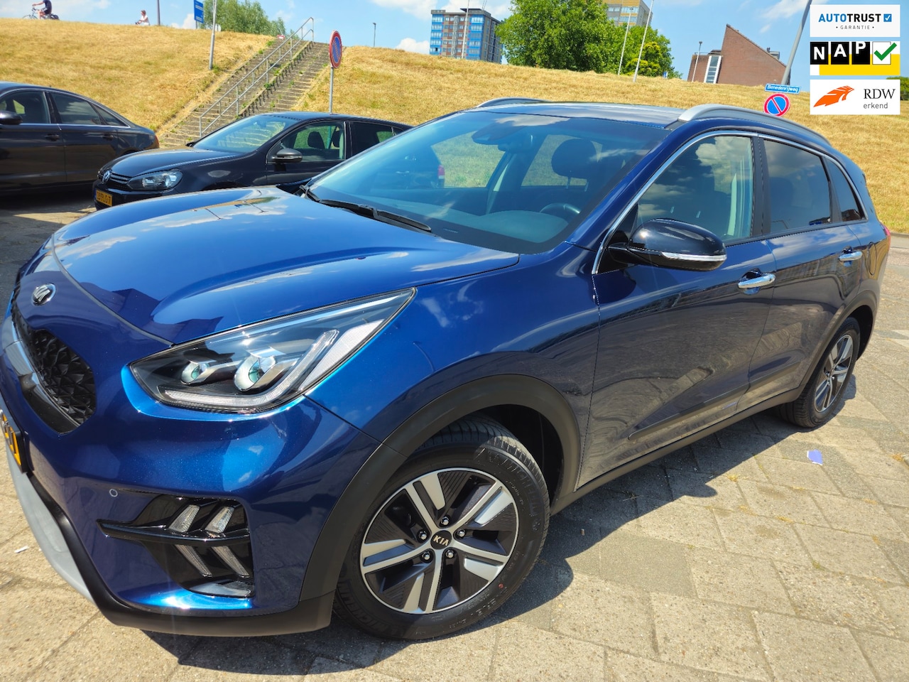 Kia Niro - 1.6 GDi Hybrid DynamicPlusLine 1.6 GDi Hybrid DynamicPlusLine - AutoWereld.nl