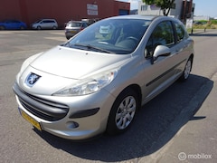 Peugeot 207 - 1.4-16V XS Super nette Auto