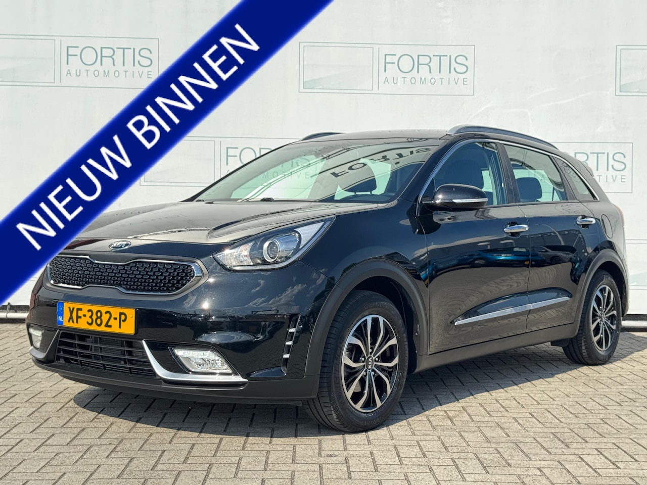 Kia Niro - 1.6 GDi Hybrid ExecutiveLine TREKHAAK| 1/2 LEDER | NAVI - AutoWereld.nl