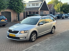 Skoda Octavia Combi - 1.6 TDI Ambition Businessline
