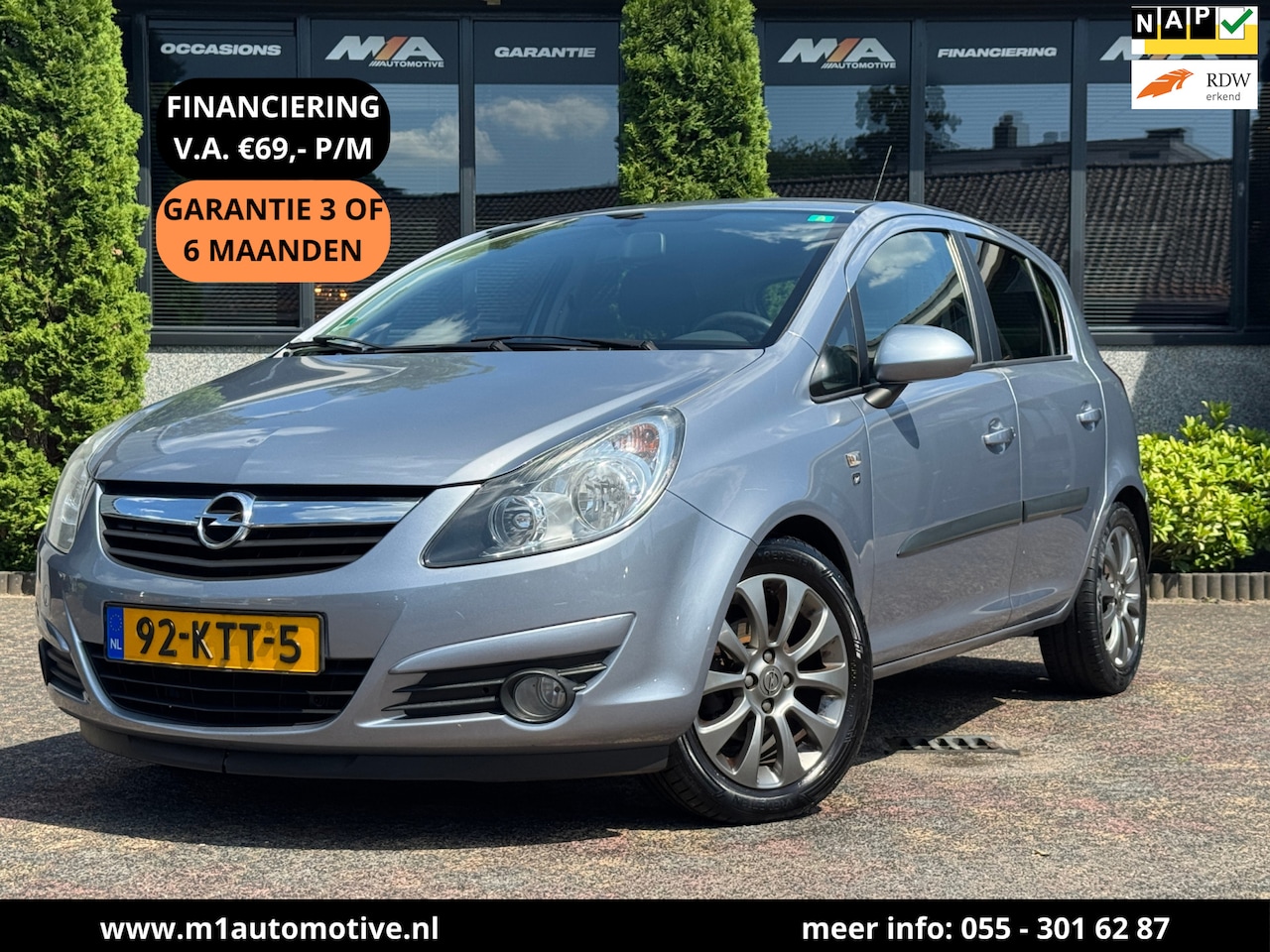 Opel Corsa - 1.4-16V '111' Edition | 5-Deurs | Airco - AutoWereld.nl