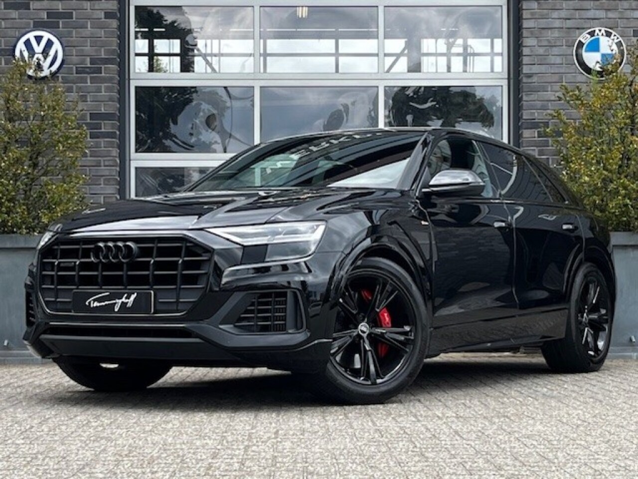 Audi Q8 - 55 TFSI E Q S-LINE - LUCHTVERING - BLACK OPTIK - EL. TREKH. - AutoWereld.nl