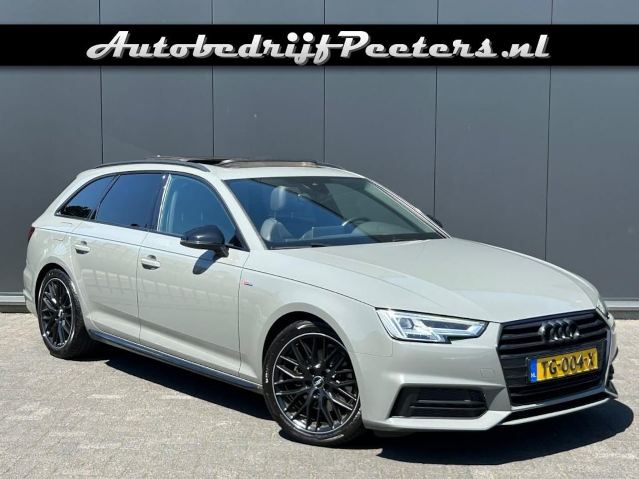 Audi A4 Avant - Avant 1.4 TFSI S-Line Black Edition P-dak Leder LED Virtual Sfeerlicht - AutoWereld.nl