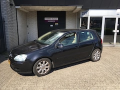 Volkswagen Golf - 2.0 FSI Sportline / 5 DEURS / ALU VELGEN / APK APRIL 2026 / CRUISE / CLIMA