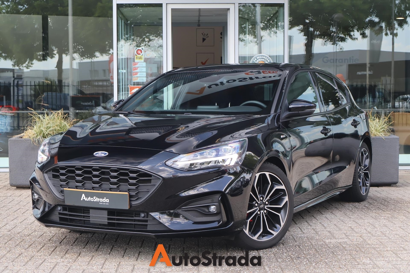 Ford Focus - 1.0 ST-Line 125pk | B&O | Carplay | Adaptive | Climate | Winter Pakket | Camera | Keyless - AutoWereld.nl