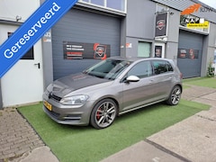 Volkswagen Golf - 1.6 TDI Highline BlueMotion Nette Auto NAP