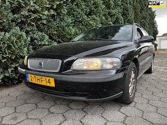 Volvo V70 - 2.4 D5 Comfort Line
