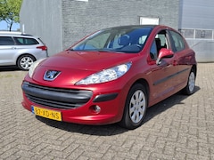 Peugeot 207 - 1.4 8v (geen Vti) 5Drs Airco/Pano Nw APK