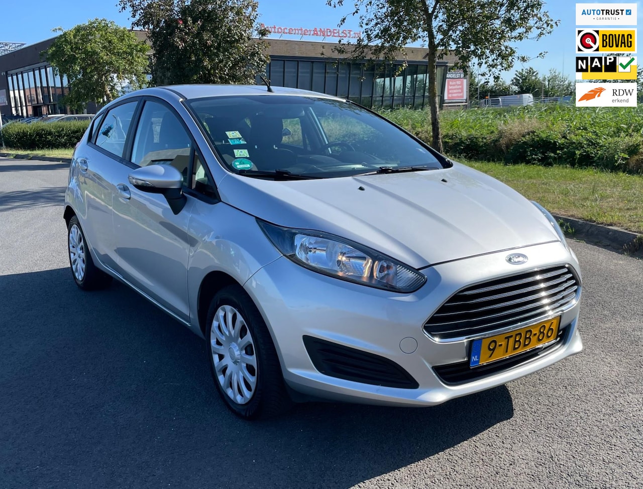 Ford Fiesta - 1.0 Style 1.0 Style, 5drs, Navi, Bluetooth, Airco, Geen import, Nap! - AutoWereld.nl
