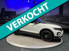 Volkswagen T-Roc - 1.5 TSI Style *LED*Virtual*DAB+*PDC V&A*Trekhaak*NAVI*AppConnect