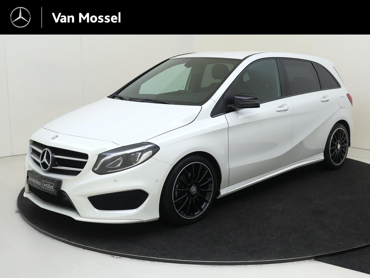 Mercedes-Benz B-klasse - 180 / Parkeersensoren / Night-Pakket / Multispaaks-Velgen / - AutoWereld.nl