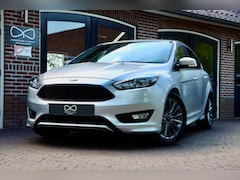 Ford Focus - 1.0 ST-Line | NIEUWE DISTRIBUTIE | CAMERA | NAVIGATIE | CRUISE | AIRCO