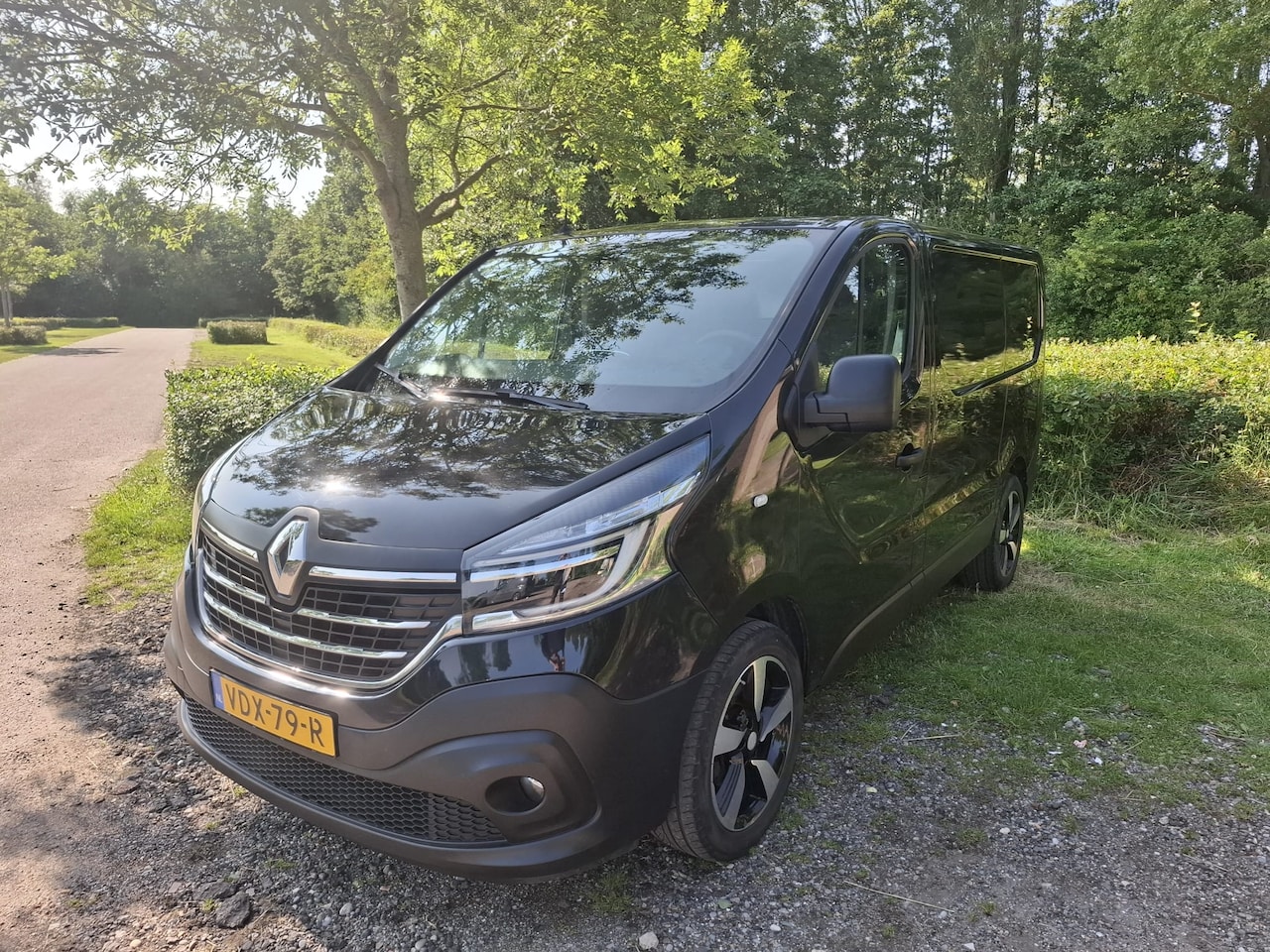 Renault Trafic - 2.0 dCi 120 T27 L1H1 Comfort - AutoWereld.nl