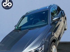 Volkswagen T-Roc - 1.5 TSI 150pk DSG AUTOM. Sport Business R TREKHAAK I DIGI DASHB. I PDC V+A I NAVI I NAP