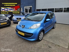 Peugeot 107 - 1.0-12V XR