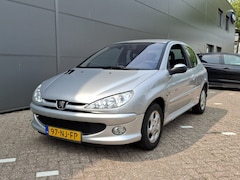 Peugeot 206 - 1.4 Quiksilver 3Drs Airco 136dkm✅ Nw APK