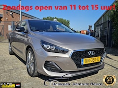 Hyundai i30 Fastback - 1.0 T-GDI Premium, 1e Eig Camera Carplay Zondag OPEN